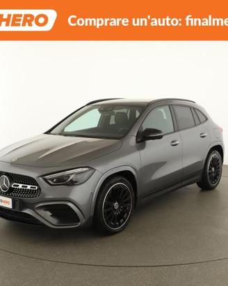 MERCEDES-BENZ GLA 200 JU09533
