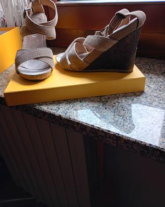 scarpe con zeppa in pelle e scamosciato