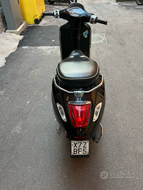 Vespa 50 sprint