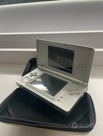 Nintendo ds argento funzionante + giochi