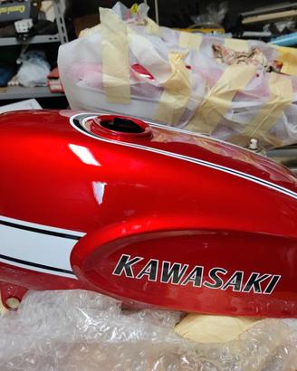 Completo serbatoio fianchetti Kawasaki 500 H1 Mach