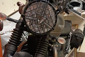 Triumph STREET TWIN 900