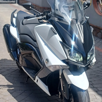 Yamaha T Max 530