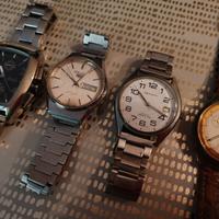 Orologi funzionanti Casio/seiko/D & G/ Leggere