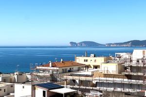 Quadrilocale con veranda vista mare