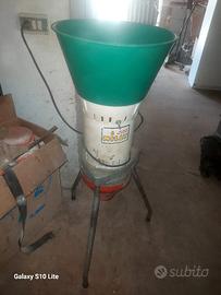 Mulino Elettrico Milly Peruzzo Con Gambe 