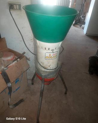 Mulino Elettrico Milly Peruzzo Con Gambe 