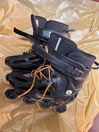 Pattini a rotelle in linea