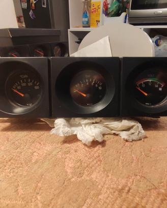 Set strumenti aggiuntivi Volvo 240