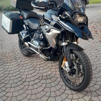 GS1250 EXCLUSIVE 