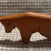 Toro in legno