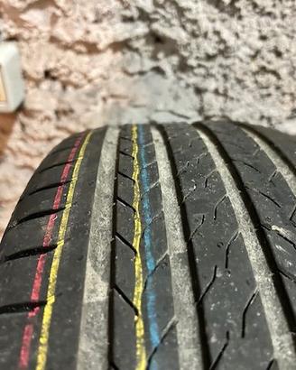 GOMME ESTIVE CONTINENTAL 215 60 18