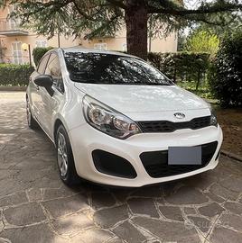 Kia Rio 1.2 – 2012 – 130.000 km
