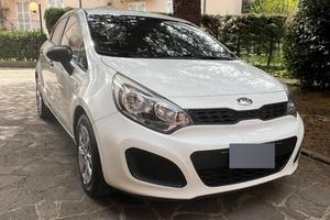 Kia Rio 1.2 – 2012 – 130.000 km