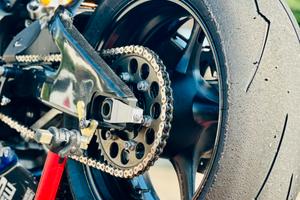 Cerchi e gomme pirelli Yamaha r6 2006 al 2020