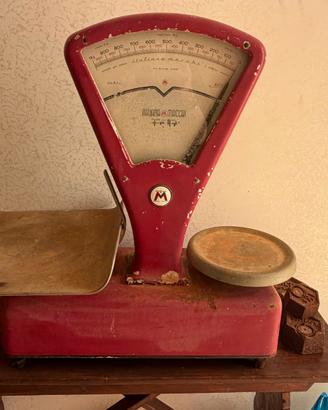 Bilancia d’epoca Italiana Macchi con pesi original