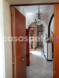 Appartamento di 100 m² con 3 locali a Roccadaspide