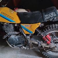Suzuki DR 400 S