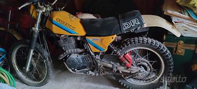 Suzuki DR 400 S