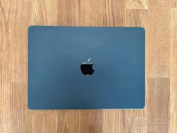 Apple MacBook Air 13" M2 (2023) 8GB / 256GB