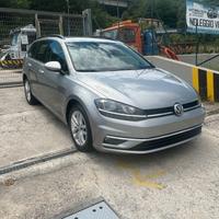Volkswagen Golf Variant 1.6 TDI 115 CV Business Bl