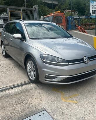 Volkswagen Golf Variant 1.6 TDI 115 CV Business Bl