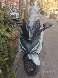 Honda Forza 350