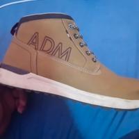 scarpe armata di mare