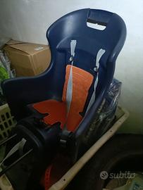 Seggiolino bici posteriore bimbi fino a 3 anni