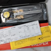 Mitutoyo Calibro a Orlo Dial nuovo mod.505-671