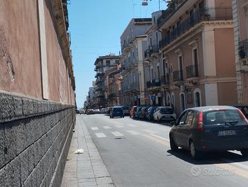 1 Vano Arredato Via V.Emanuele/ Piazza Risorgiment