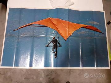 Poster con deltaplano