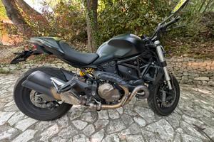 Ducati MONSTER 821 dark ABS