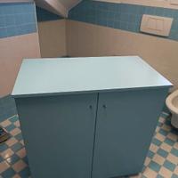Arredo bagno con portapanni