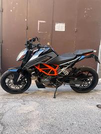 KTM DUKE 125 - 2022