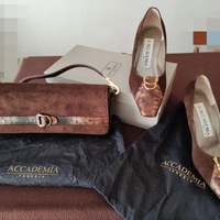 Borsa e Scarpe in Camoscio Accademia of Venice