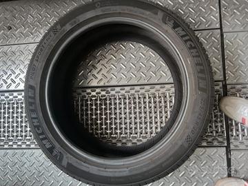 Gomme michelin pilot sport 4 suv 255/45 R20