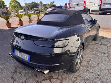 Alfa Romeo Spider 2.2 jts 185cv