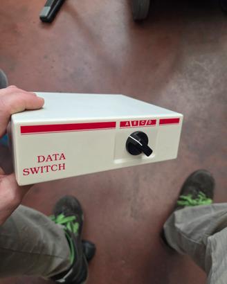 data switch manuale vintage  4 porte mini-8 pin 