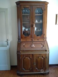 Credenza 