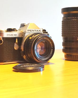Pentax ME Super con 50mm f1.7 + zoom 35-105mm