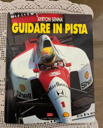 Libro “Ayrton Senna-Guidare in pista”
