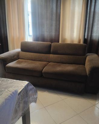 Divano moderno 4 posti con letto estraibile