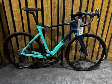 BIANCHI DEMO GRAVEL ARCADEX CAMPAGNOLO EKAR 13V L