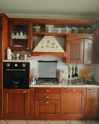 CUCINA COMPONIBILE IN ARTE POVERA
