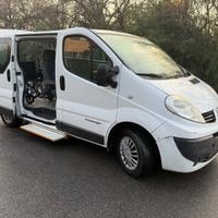 Renault Trafic 2010, 7 posti+sollevatore disabili