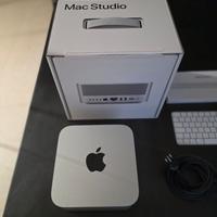 Mac Studio M2 Max 32GB/512GB + Tastiera + Mouse