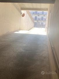 Box comodo per due posti auto