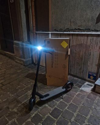 monopattino elettrico xiaomi