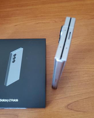 Samsung Fold 6 con  12/512gb